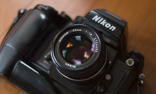第16話：Nikon F4購入顛末記 ＜その２＞ | カメラ物語 ←TOP